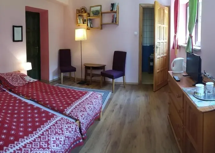 Bed & Breakfast Mirabelka 3*